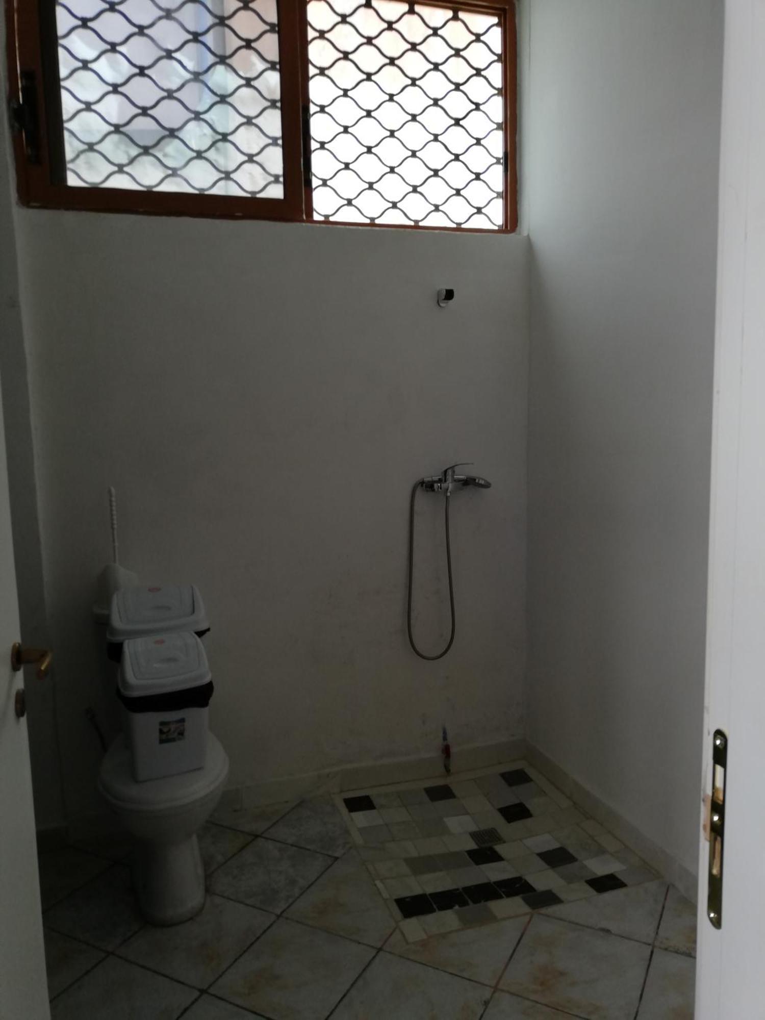 Ostello Casa Mia Vlorë Esterno foto