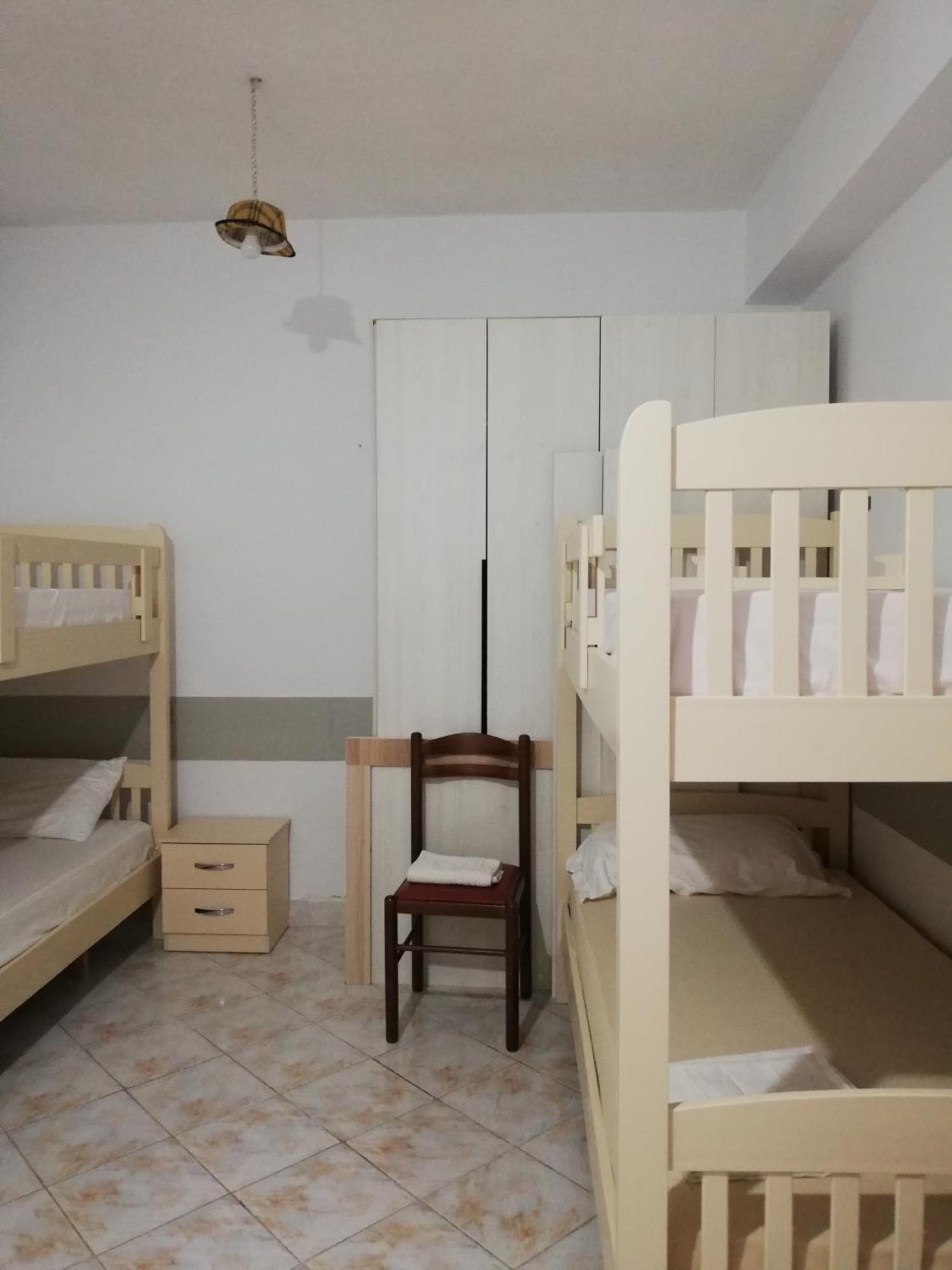 Ostello Casa Mia Vlorë Esterno foto