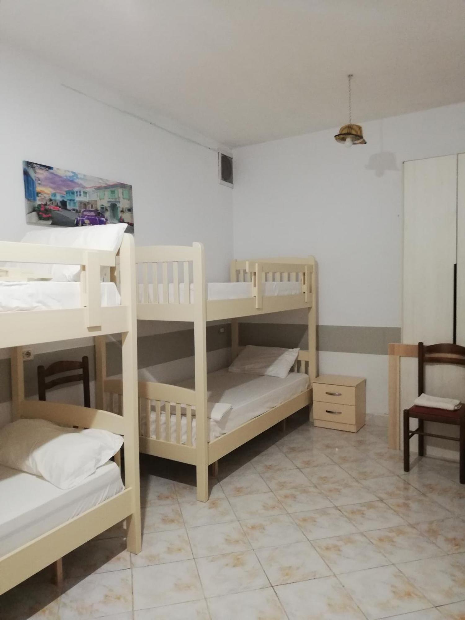 Ostello Casa Mia Vlorë Esterno foto